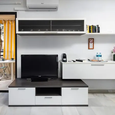 Primera Linea Del Mar - Acceso Directo Playa Carihuela Apartmán Torremolinos