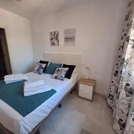 Primera Linea Del Mar - Acceso Directo Playa Carihuela -by Budha 公寓 托雷莫利诺斯