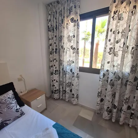 Primera Linea Del Mar - Acceso Directo Playa Carihuela * Torremolinos