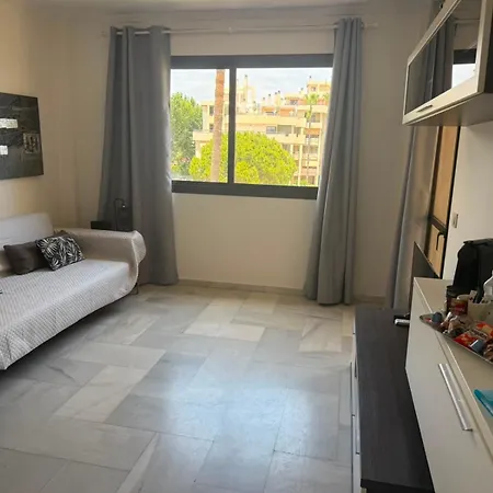 Apartamento Primera Linea Del Mar - Acceso Directo Playa Carihuela *
