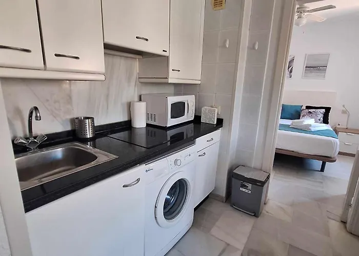 Primera Linea Del Mar - Acceso Directo Playa Carihuela