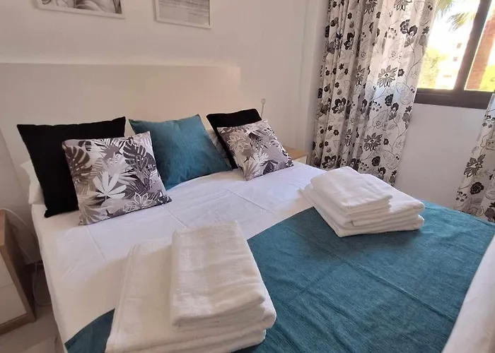 Apartment Primera Linea Del Mar - Acceso Directo Playa Carihuela -by Budha