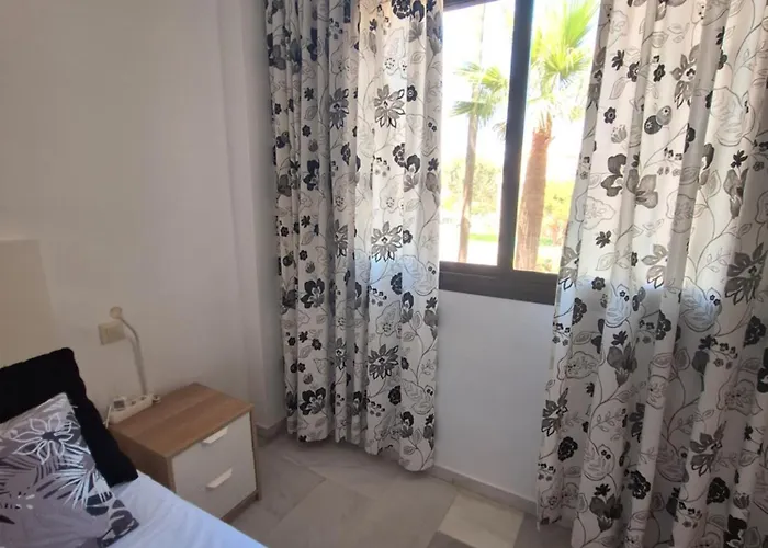 Primera Linea Del Mar - Acceso Directo Playa Carihuela * Torremolinos