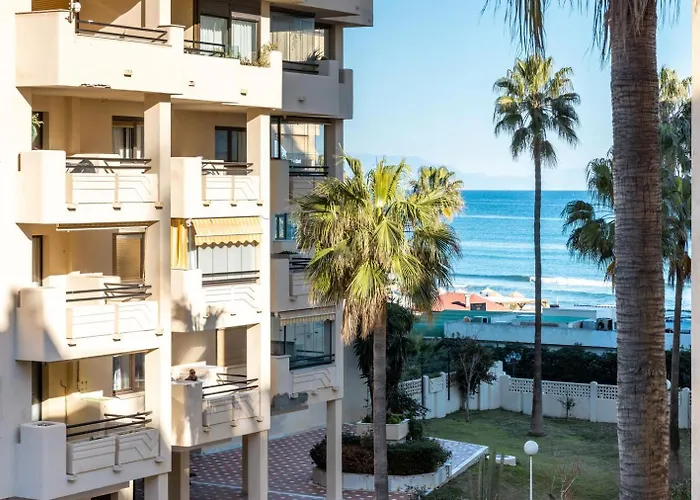 Apartamento Primera Linea Del Mar - Acceso Directo Playa Carihuela