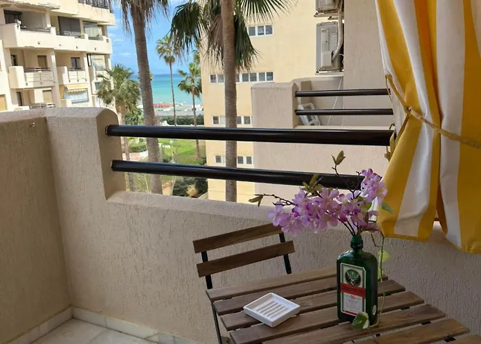 Primera Linea Del Mar - Acceso Directo Playa Carihuela * Torremolinos