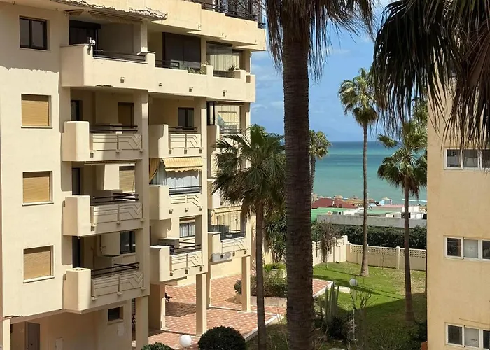 Primera Linea Del Mar - Acceso Directo Playa Carihuela