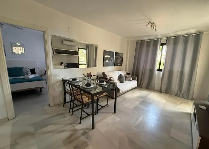 Primera Linea Del Mar - Acceso Directo Playa Carihuela * Torremolinos