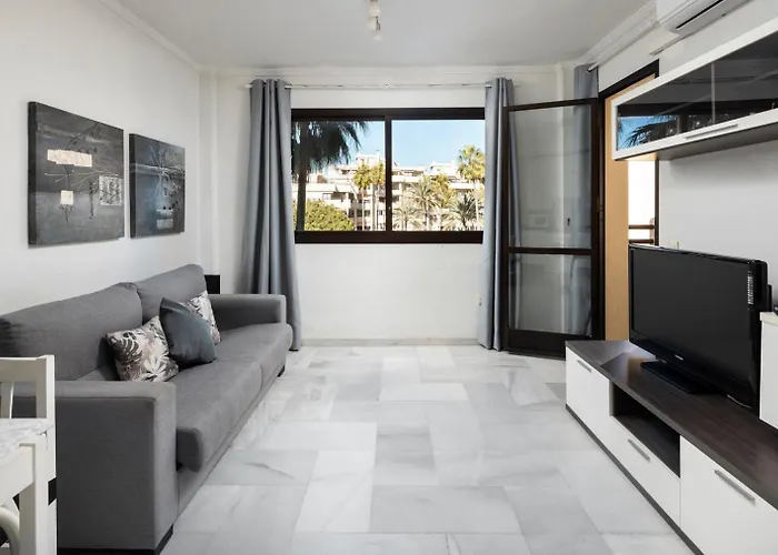 Primera Linea Del Mar - Acceso Directo Playa Carihuela -by Budha Apartment *