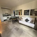 Apartman Primera Linea Del Mar - Acceso Directo Playa Carihuela -by Budha